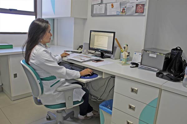 Oncocentro Santa Maria - Equipe Médica - Tamires